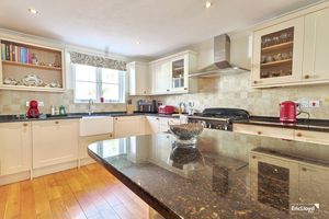 Photo 12- click for photo gallery